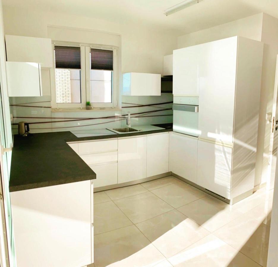 Apartament Luxury App Anna Crikvenica Zewnętrze zdjęcie
